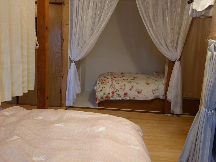 Otaru Guest House Tarune Eksteriør bilde